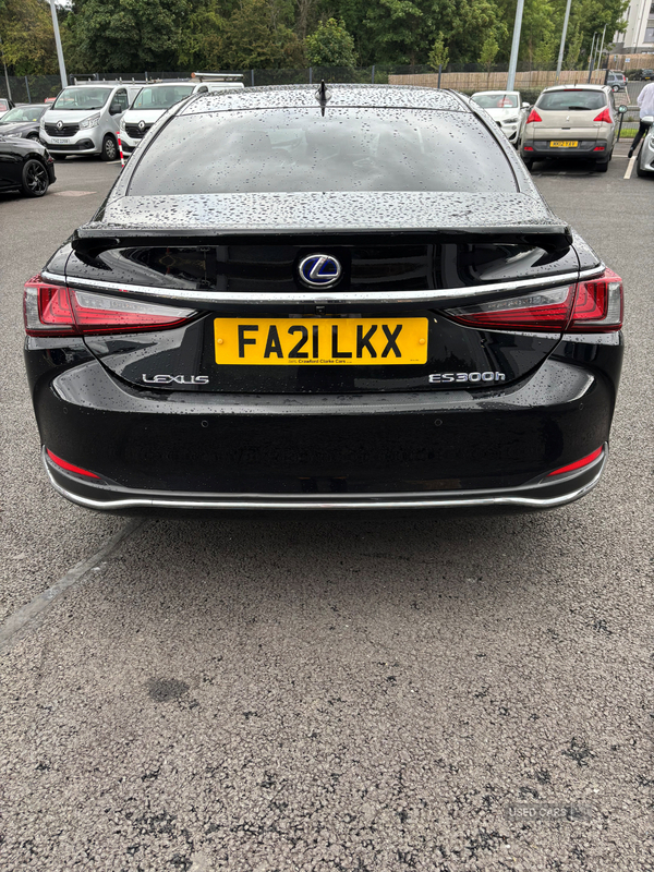 Lexus ES SALOON in Antrim