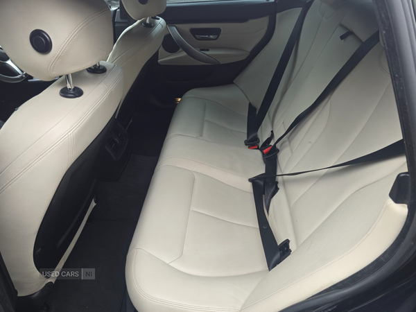 BMW 4 Series GRAN DIESEL COUPE in Down