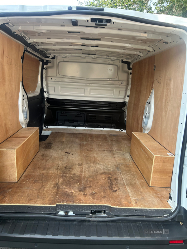 Nissan Primastar 28 L1 DIESEL in Derry / Londonderry