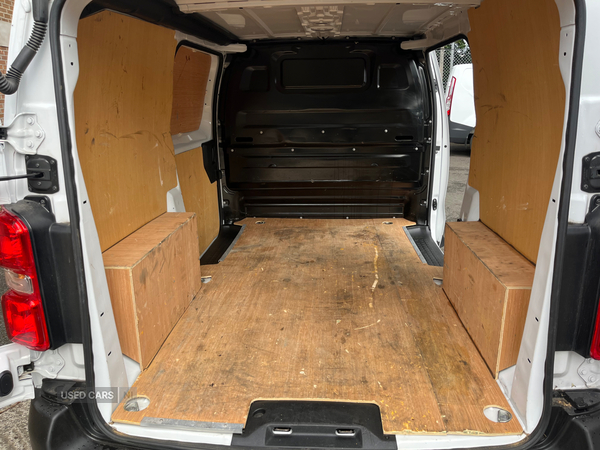 Peugeot Expert STANDARD DIESEL in Derry / Londonderry