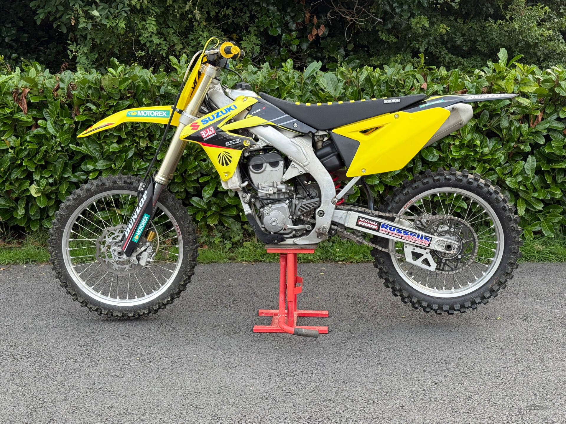 Suzuki RM-Z Series Rmz250 in Down