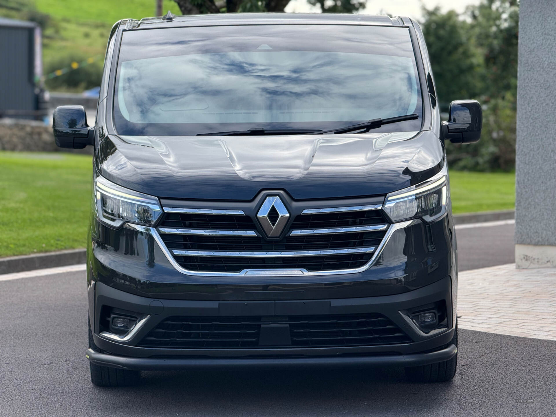 Renault Trafic LWB DIESEL in Fermanagh