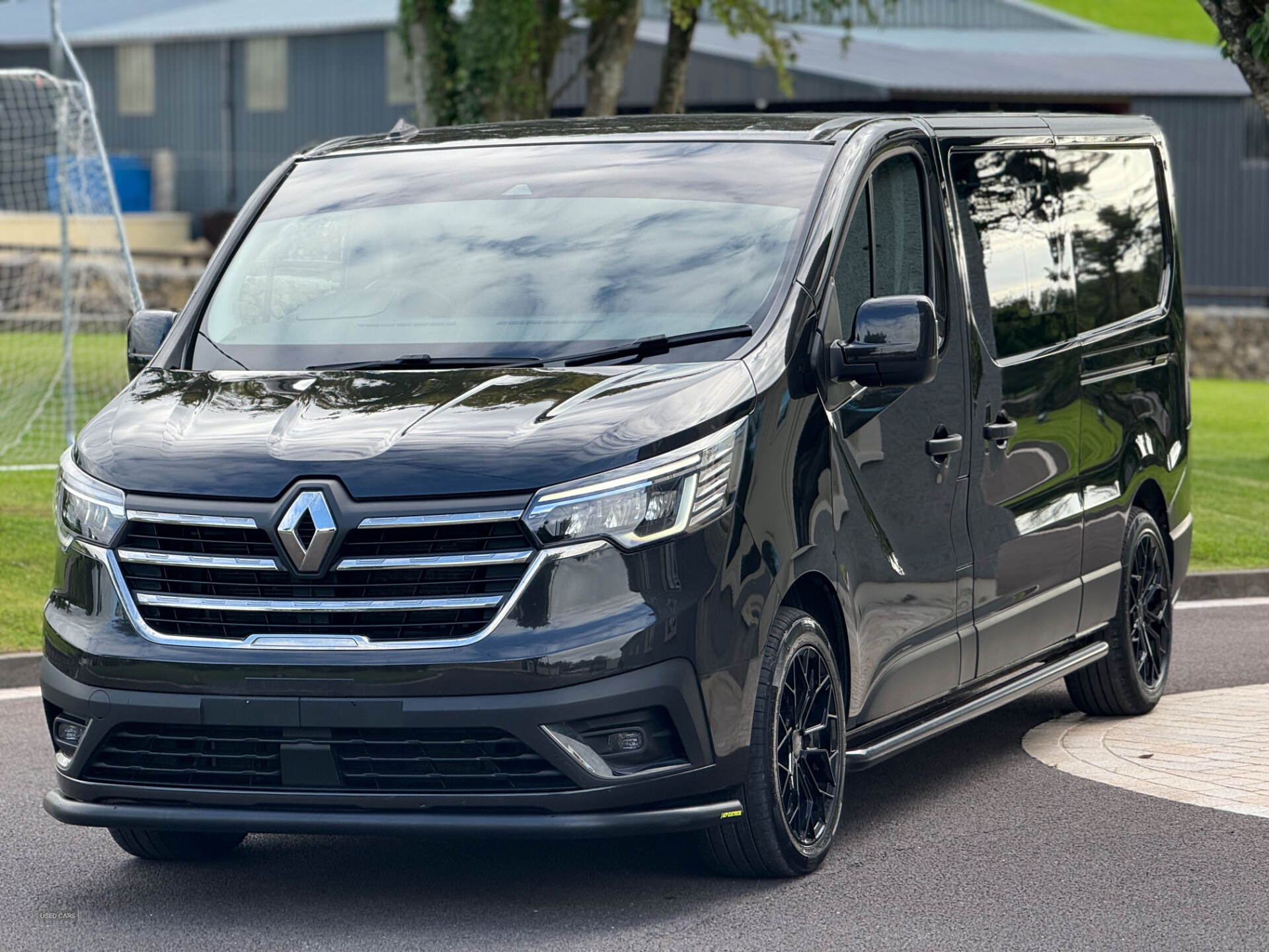 Renault Trafic LWB DIESEL in Fermanagh