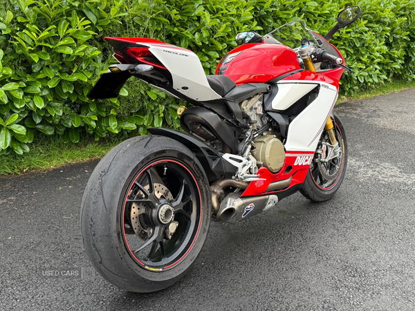 Ducati Panigale 1199s tricolour in Down