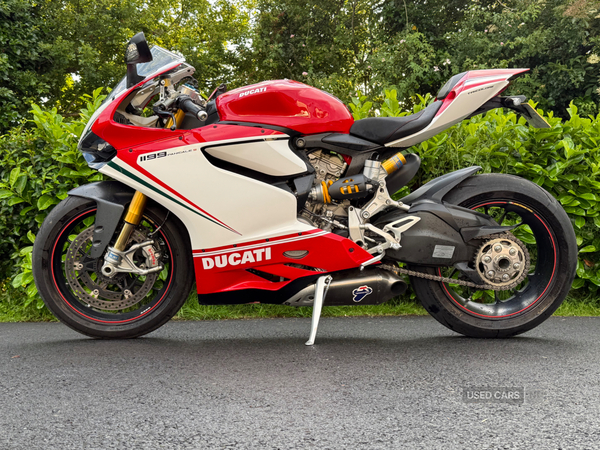 Ducati Panigale 1199s tricolour in Down