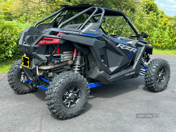 Polaris Rzr pro xp ultimate in Down