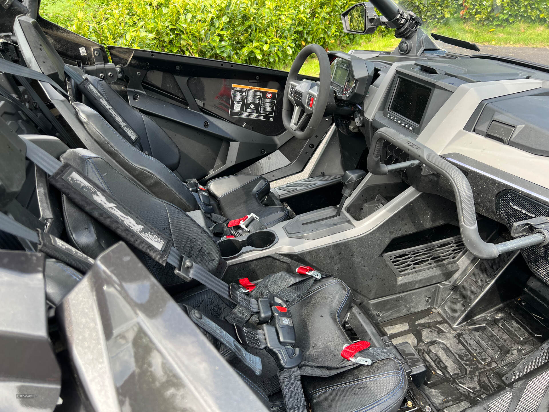Polaris Rzr pro xp ultimate in Down
