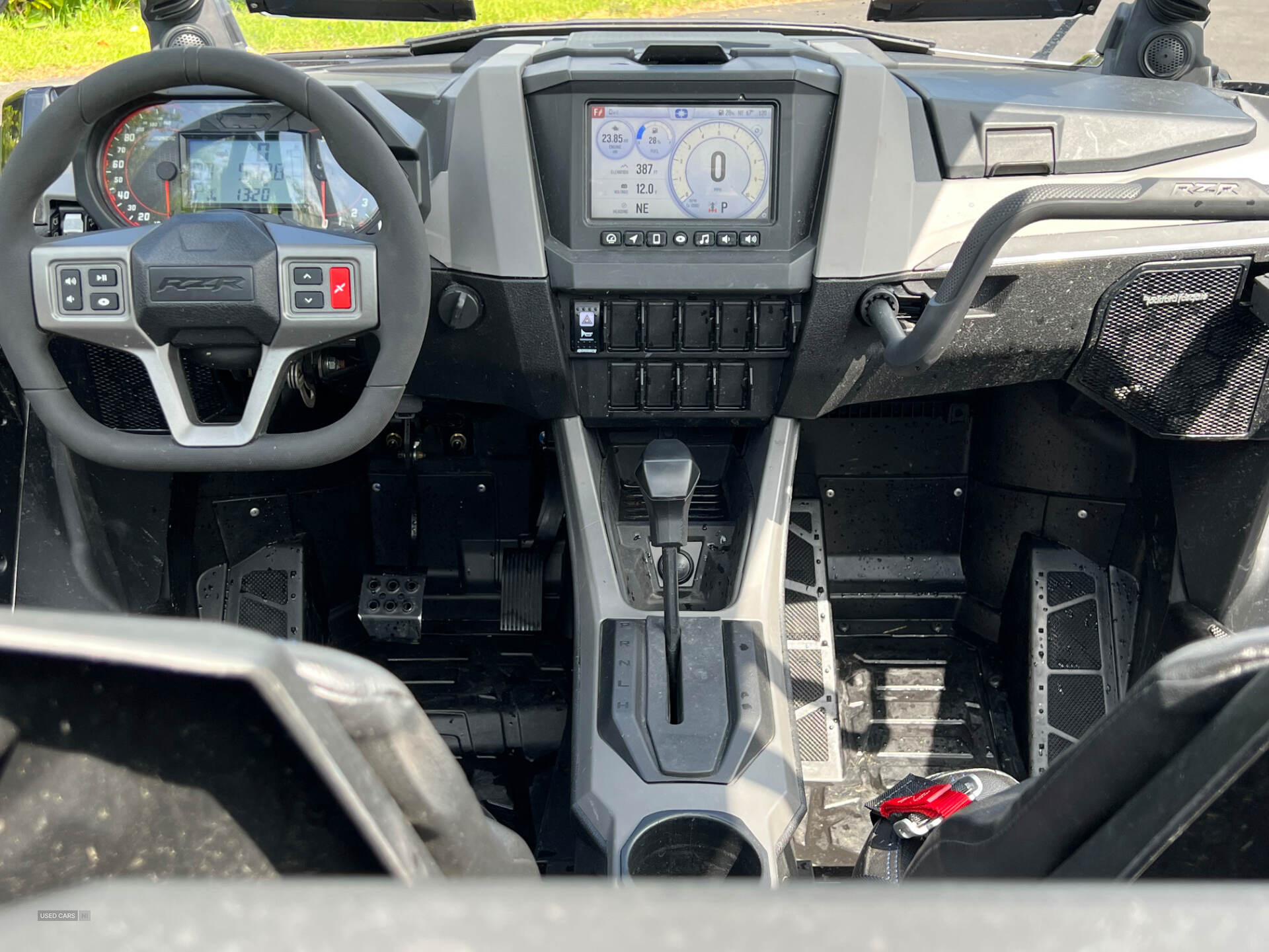 Polaris Rzr pro xp ultimate in Down
