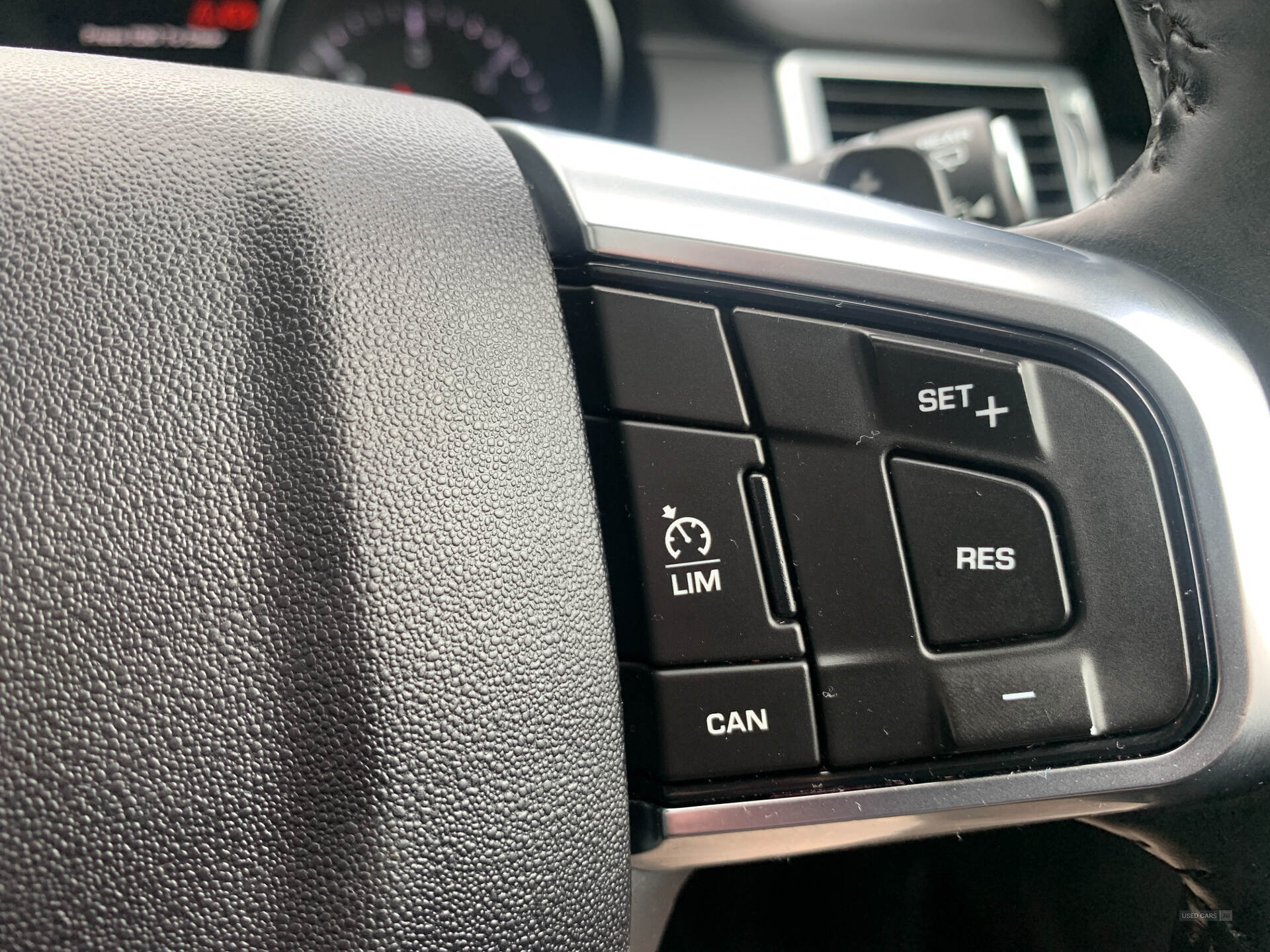 Car Thumbnail 17