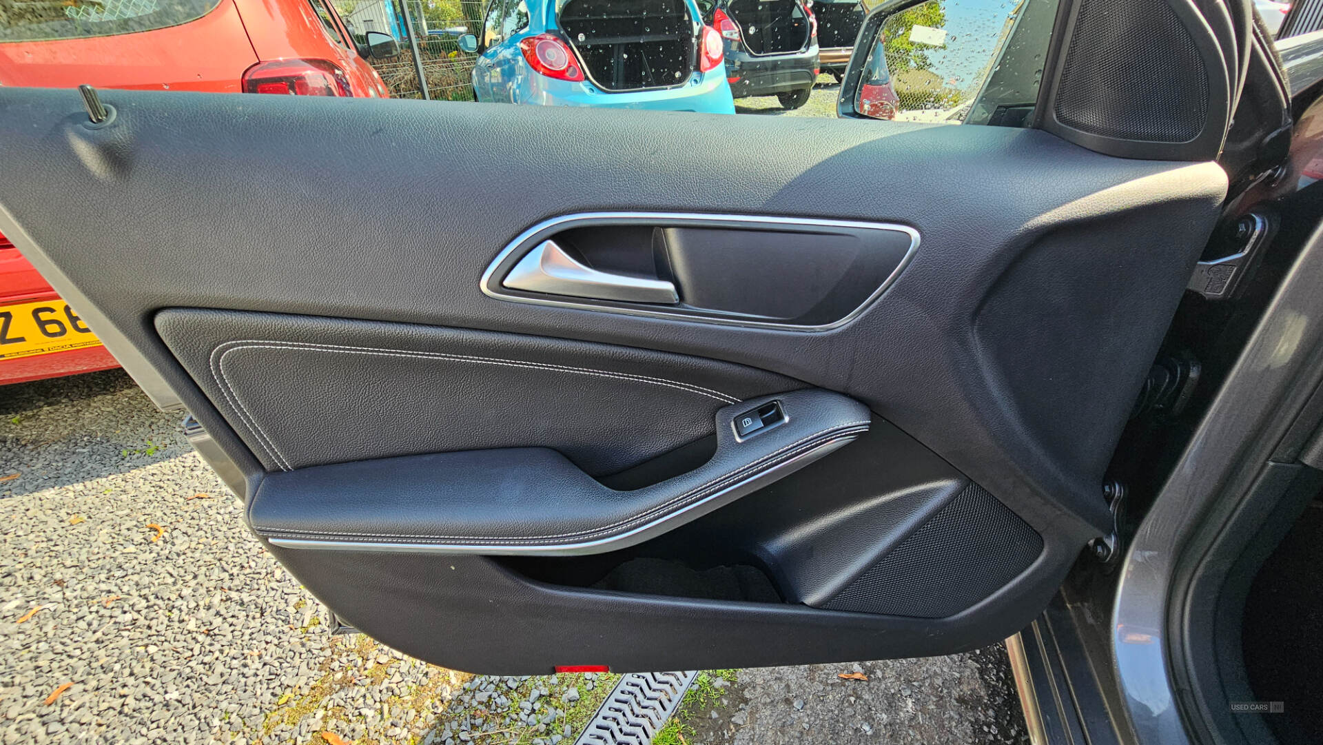 Car Thumbnail 26