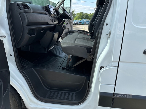 Vauxhall Movano 3500 L2 DIESEL FWD in Down
