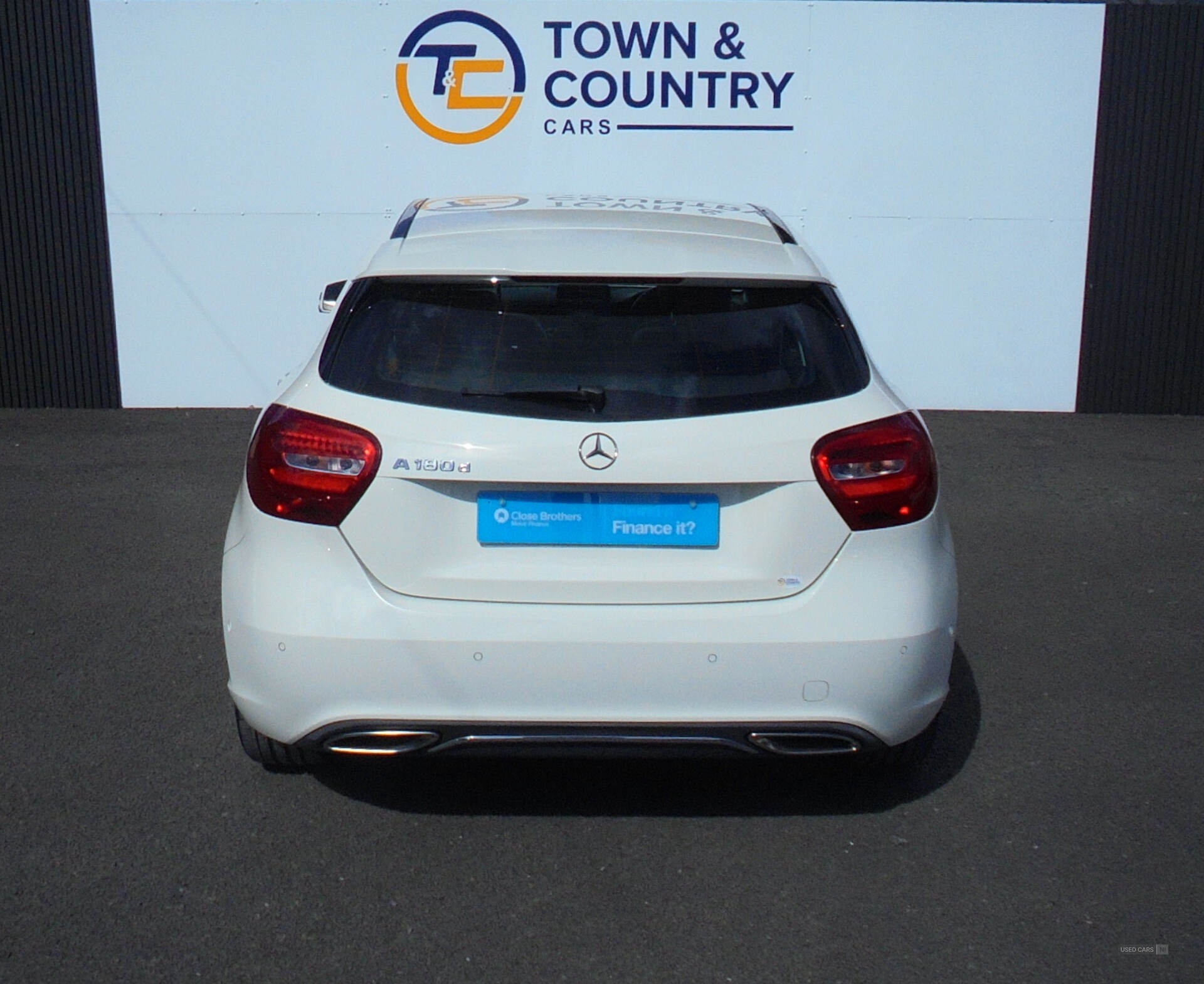 Car Thumbnail 3