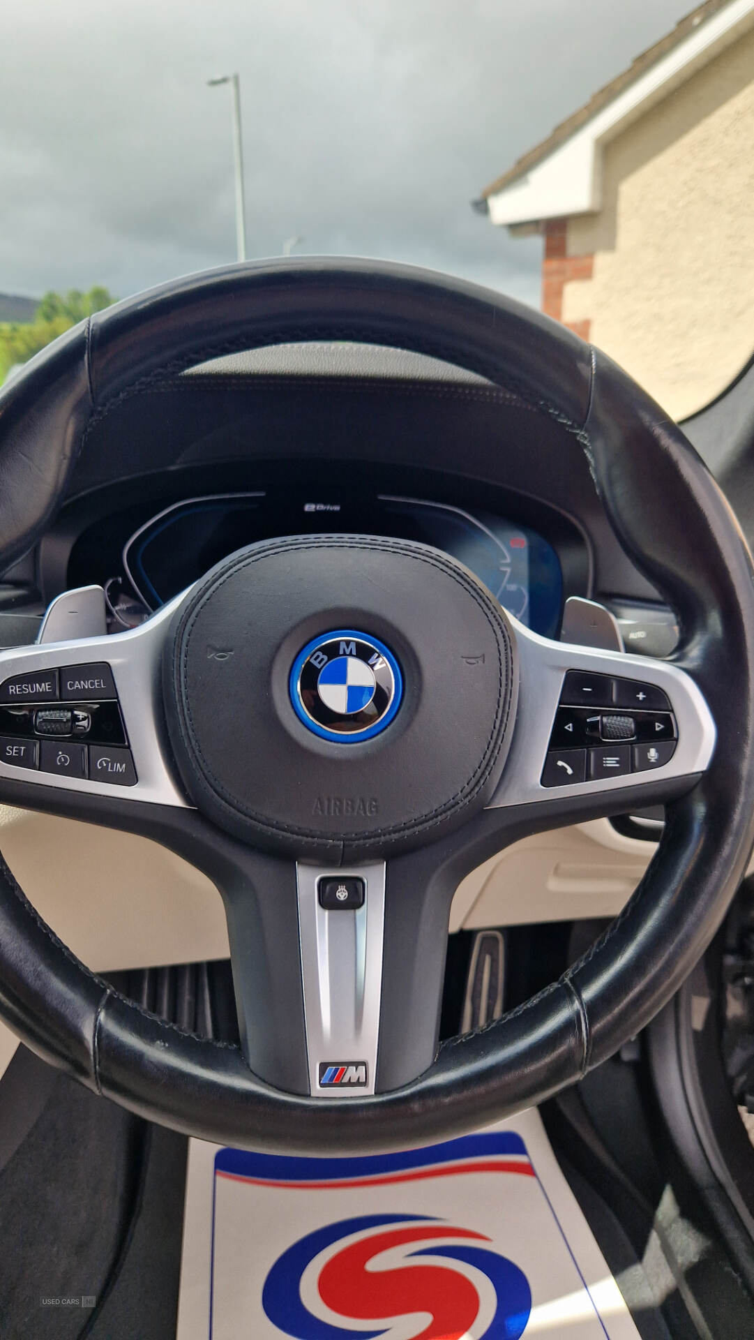 BMW 5 Series SALOON in Down