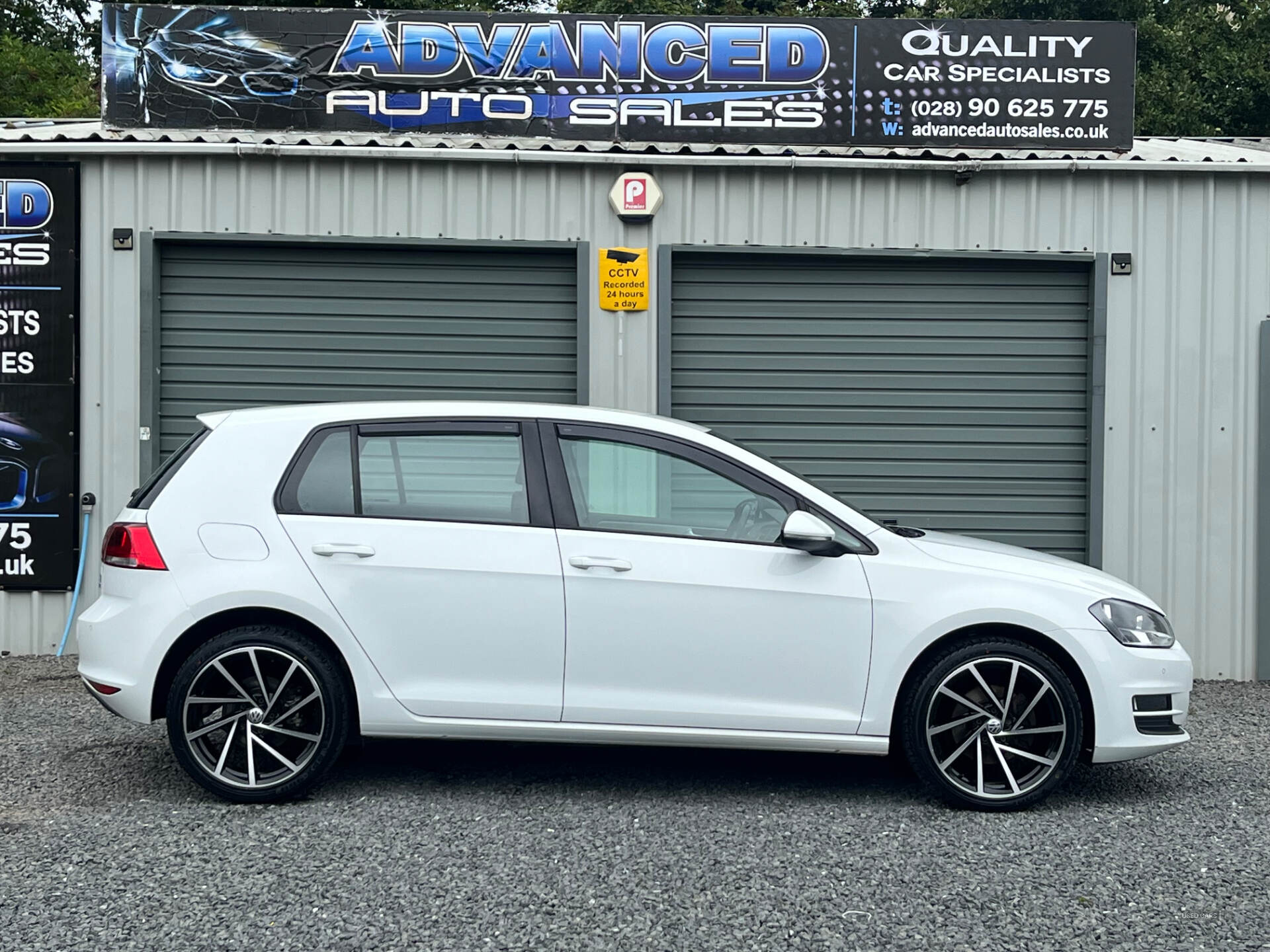 Volkswagen Golf HATCHBACK in Antrim