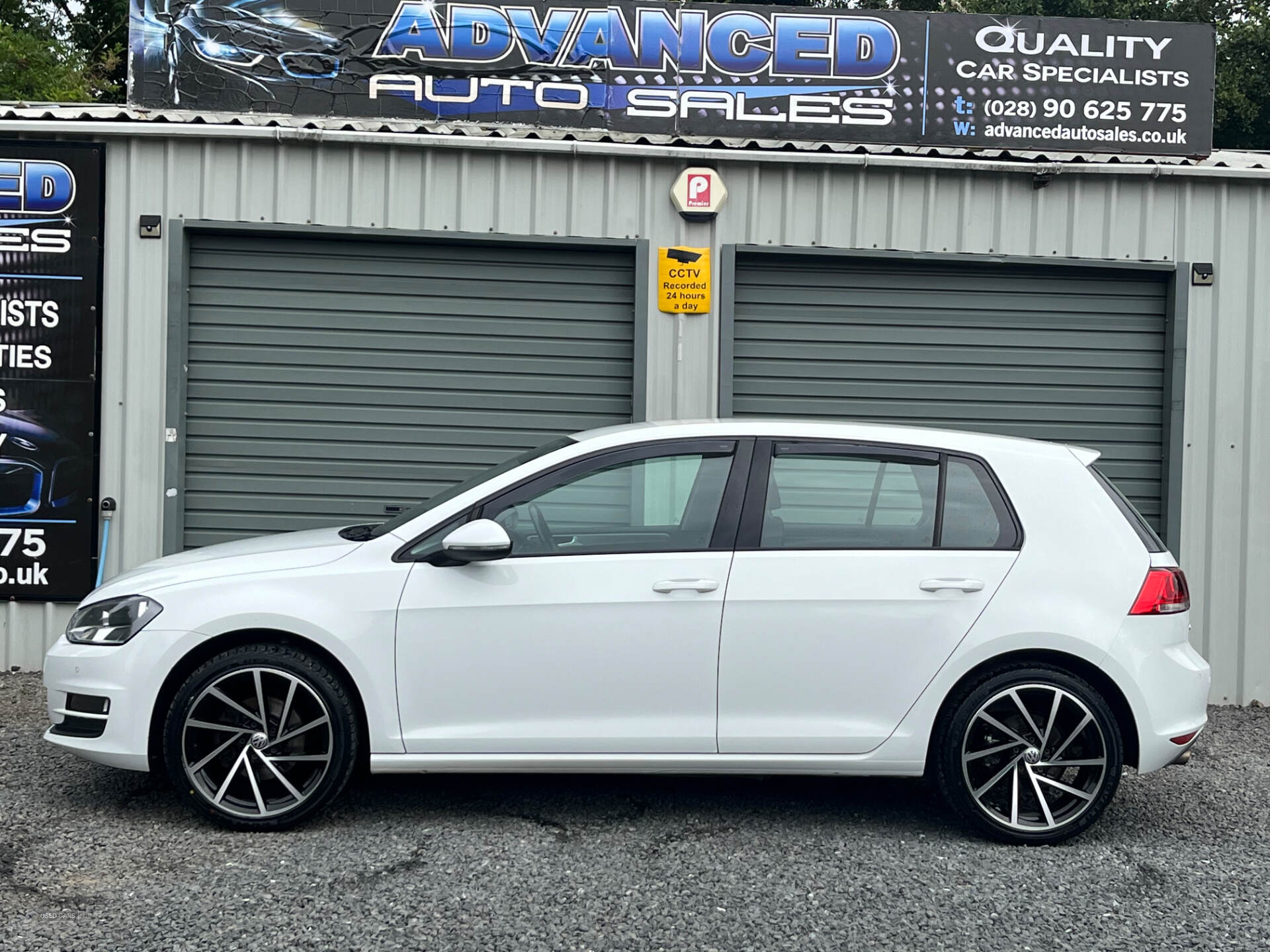 Volkswagen Golf HATCHBACK in Antrim