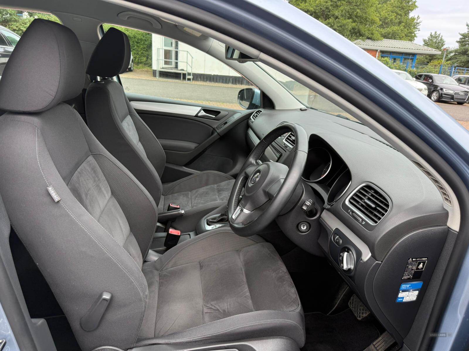 Volkswagen Golf 1.4 Comfort Line Premium Edition Auto 5DR in Antrim