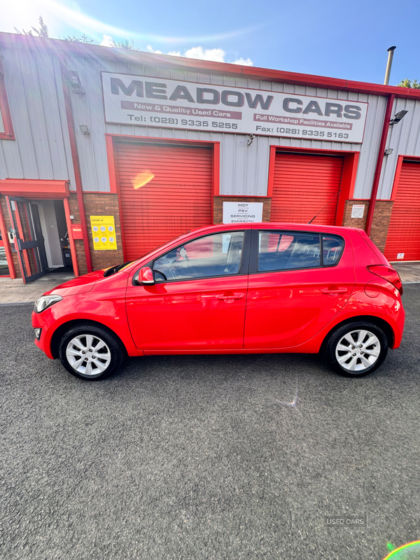 Hyundai i20 HATCHBACK in Antrim