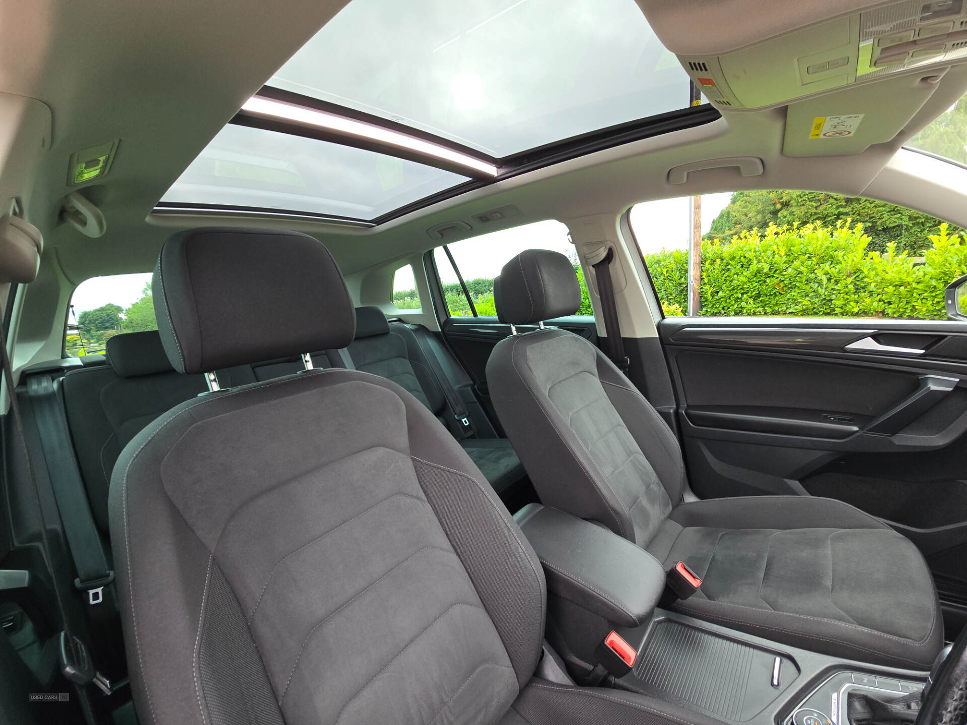 Car Thumbnail 8