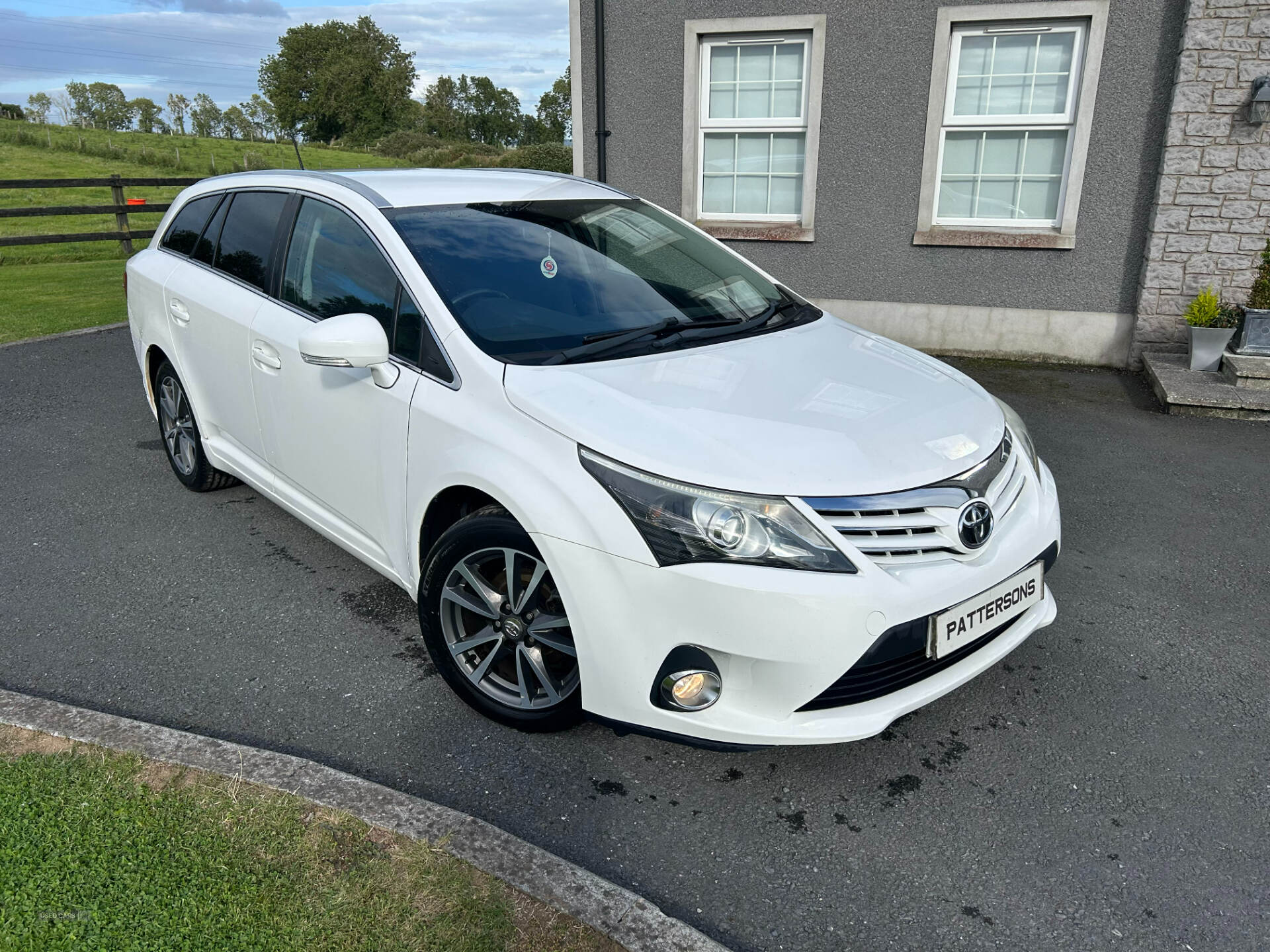 Toyota Avensis DIESEL TOURER in Armagh
