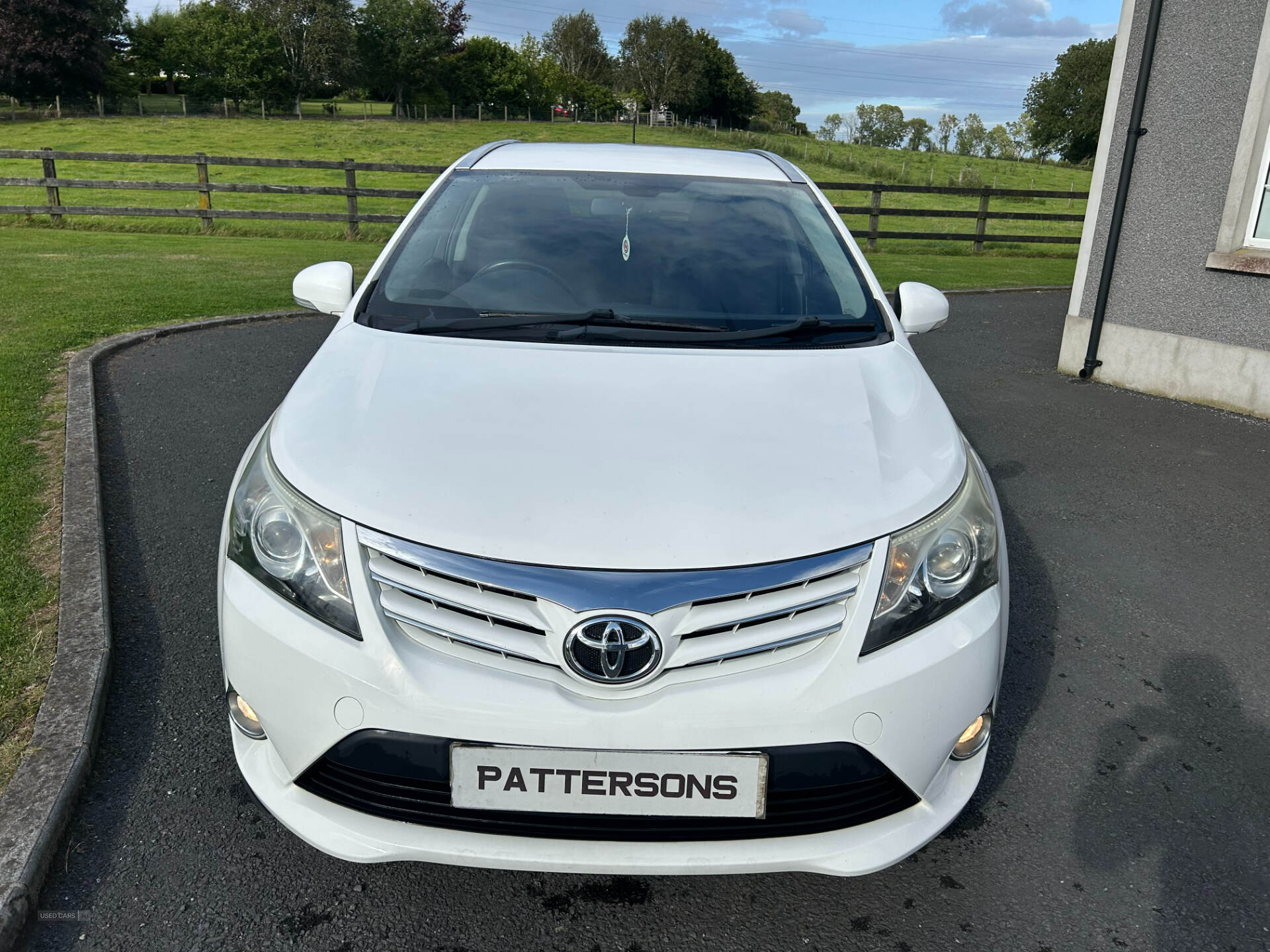 Toyota Avensis DIESEL TOURER in Armagh