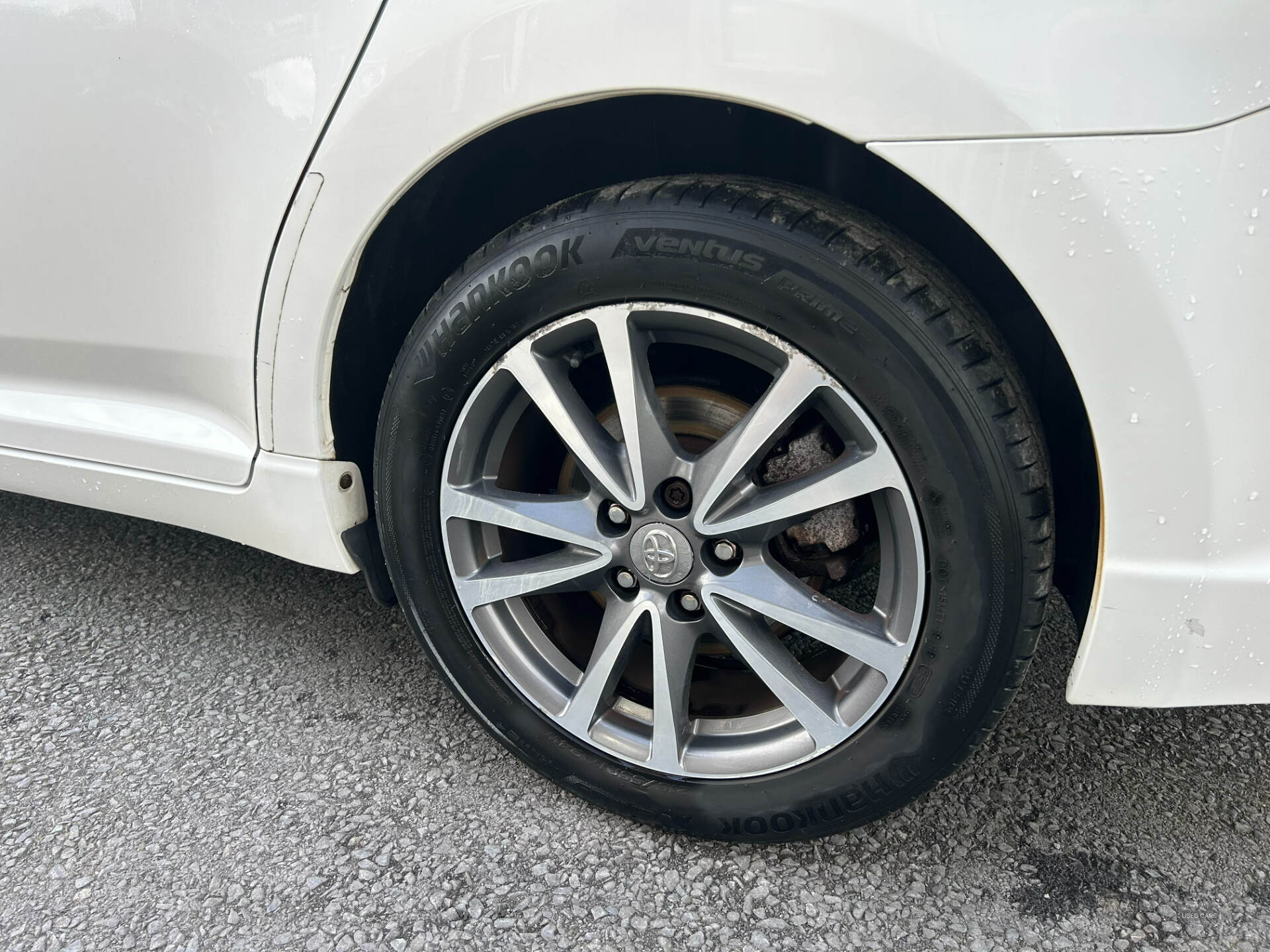 Toyota Avensis DIESEL TOURER in Armagh