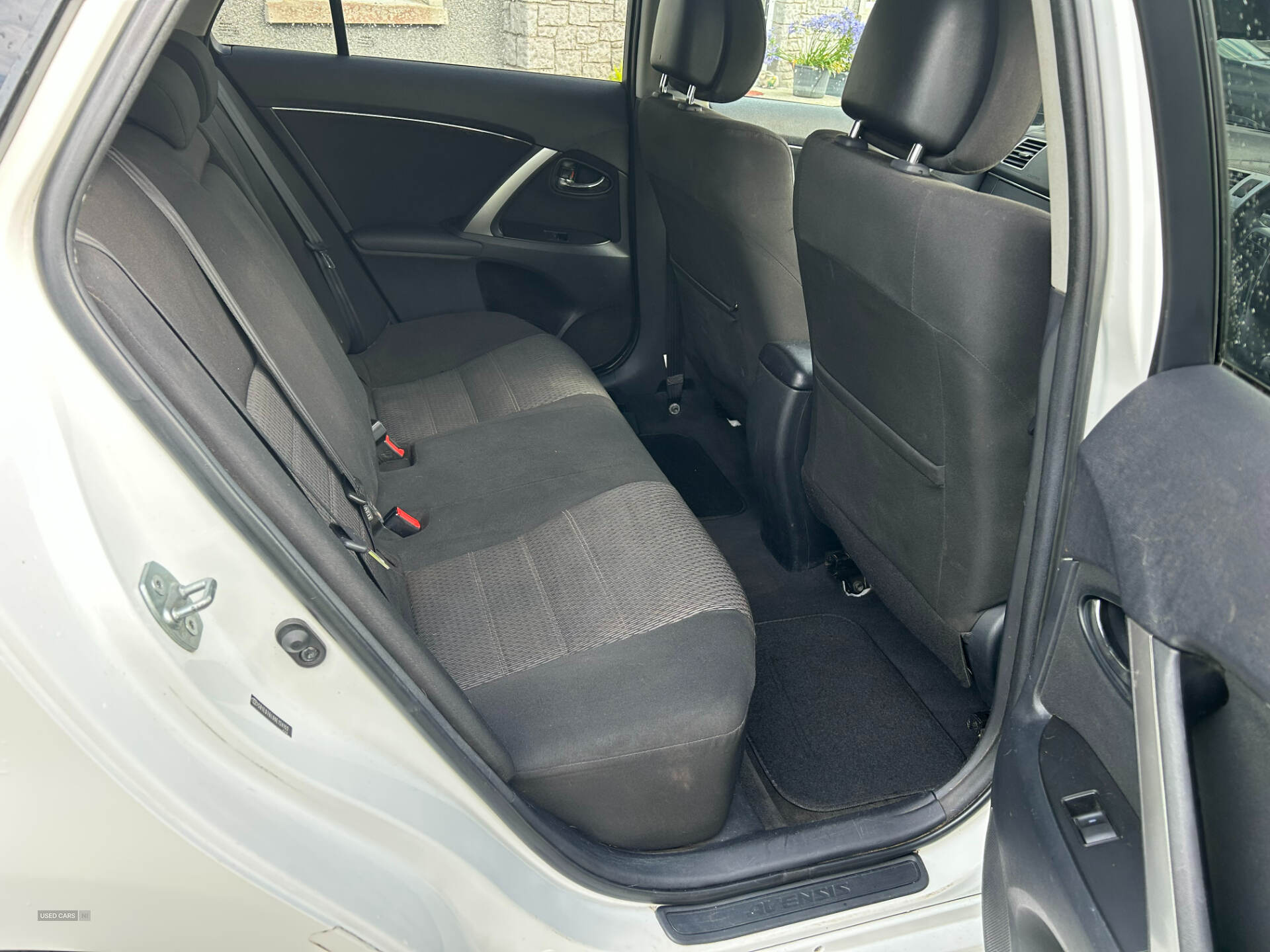 Toyota Avensis DIESEL TOURER in Armagh