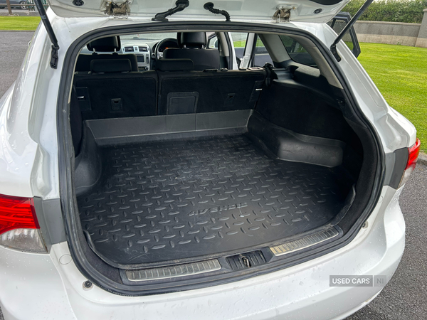 Toyota Avensis DIESEL TOURER in Armagh