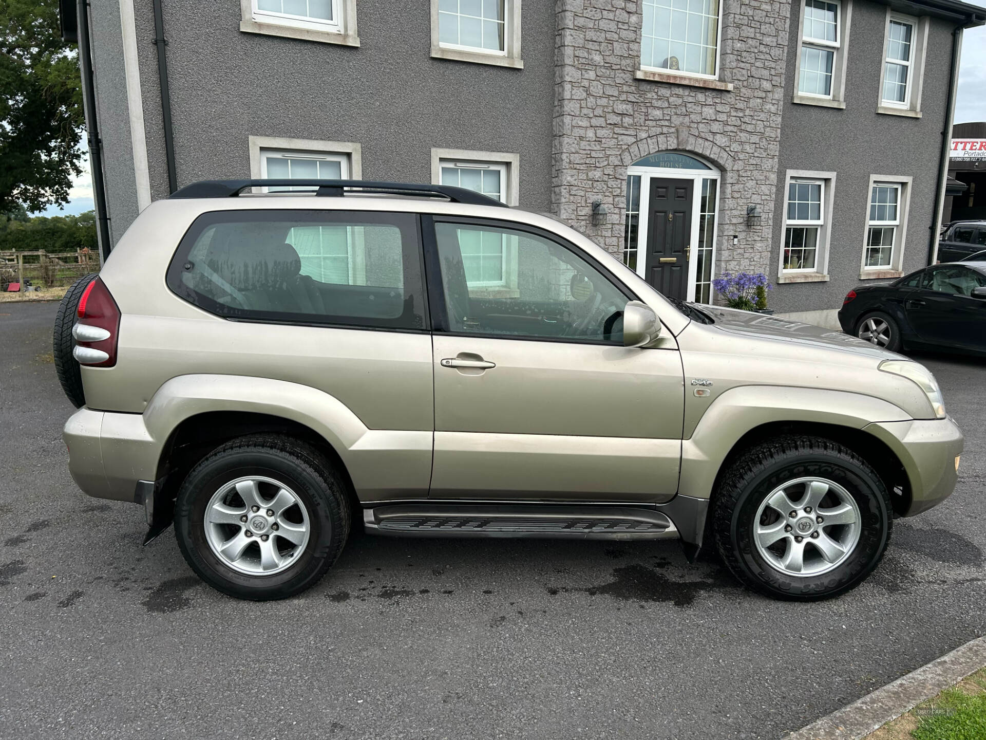 Toyota Land Cruiser DIESEL SW in Armagh