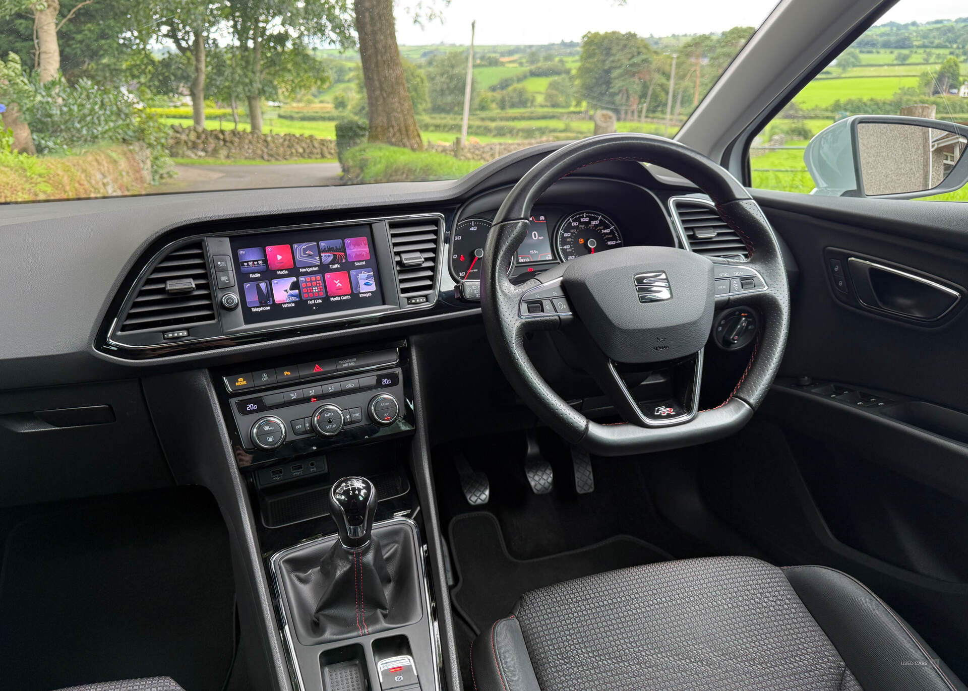 Seat Leon DIESEL HATCHBACK in Antrim