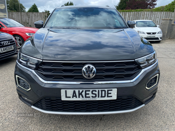 Volkswagen T-Roc HATCHBACK in Down