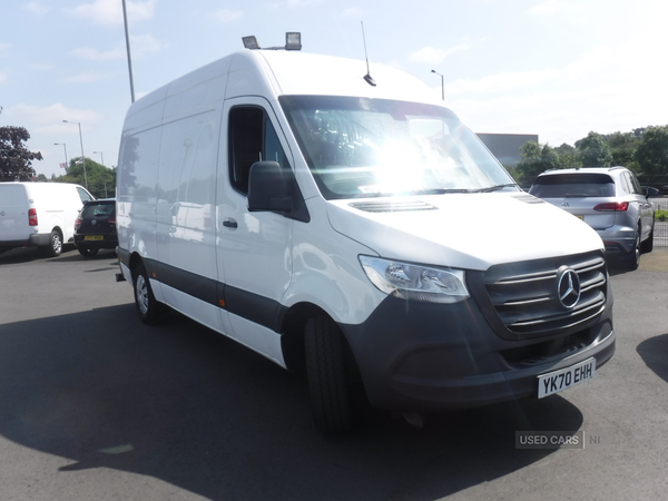 Mercedes Sprinter 315CDI L2 DIESEL RWD in Down