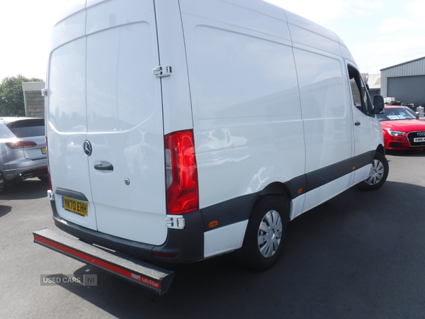 Mercedes Sprinter 315CDI L2 DIESEL RWD in Down