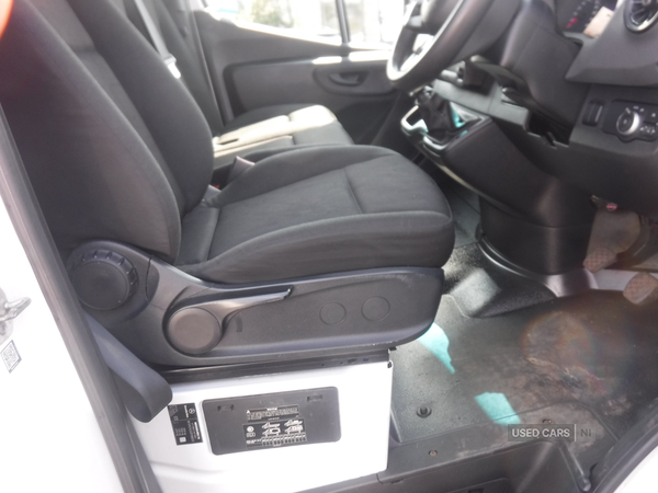 Mercedes Sprinter 315CDI L2 DIESEL RWD in Down