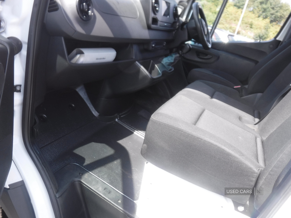Mercedes Sprinter 315CDI L2 DIESEL RWD in Down