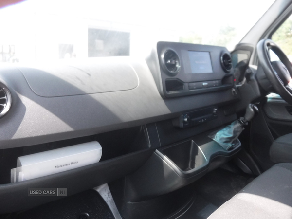 Mercedes Sprinter 315CDI L2 DIESEL RWD in Down
