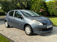 Renault Clio 1.4 16V Expression 5dr in Antrim