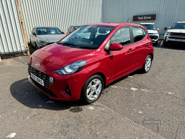 Hyundai i10 HATCHBACK in Down