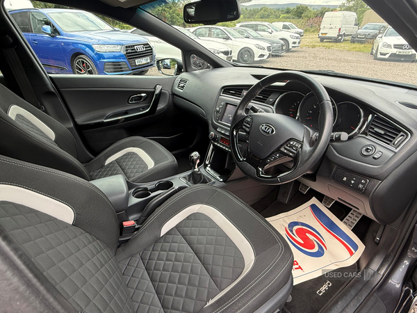 Kia Ceed DIESEL HATCHBACK in Tyrone