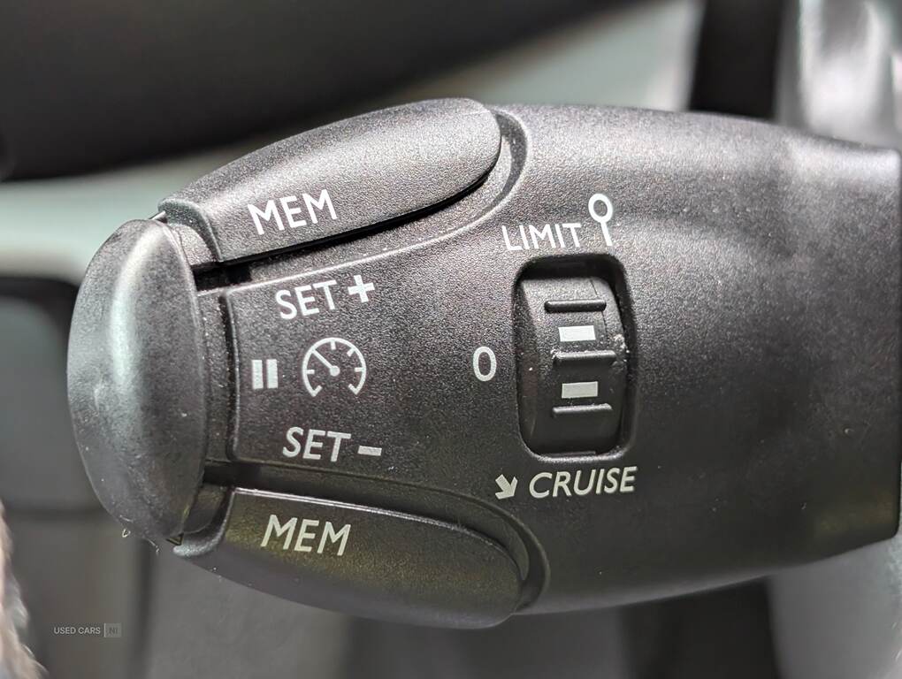 Car Thumbnail 20