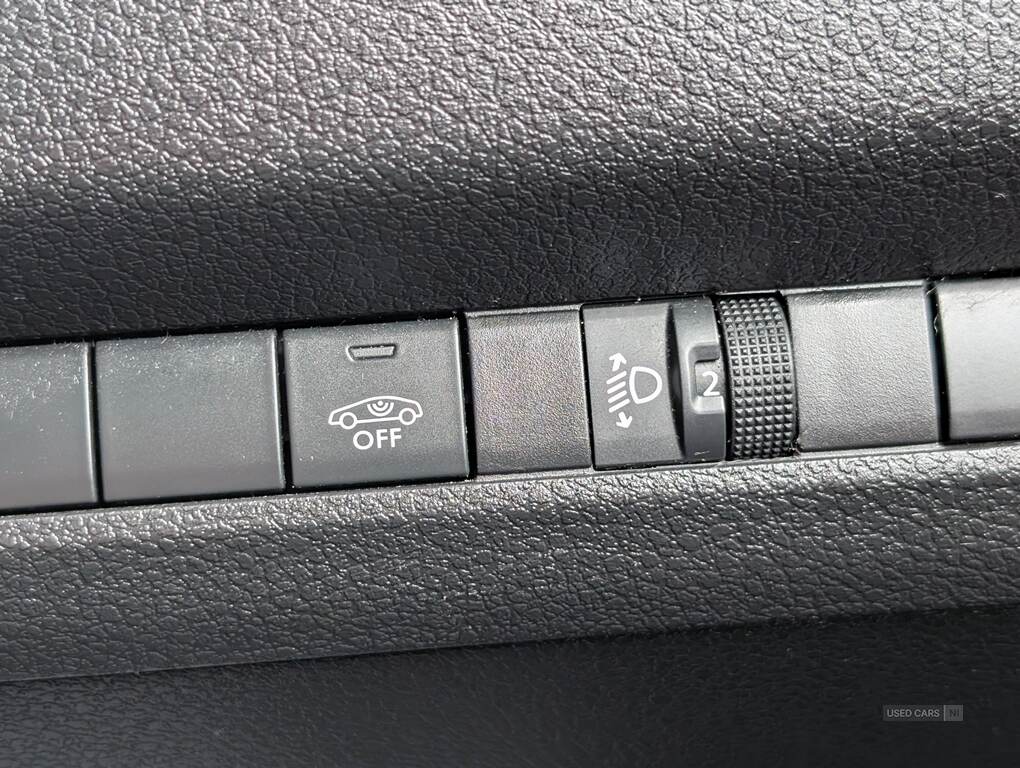 Car Thumbnail 21