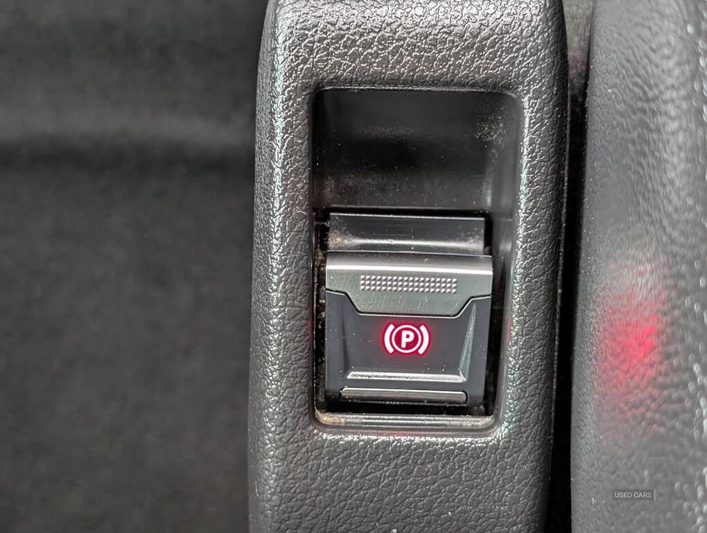 Car Thumbnail 23