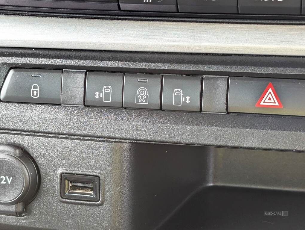 Car Thumbnail 29