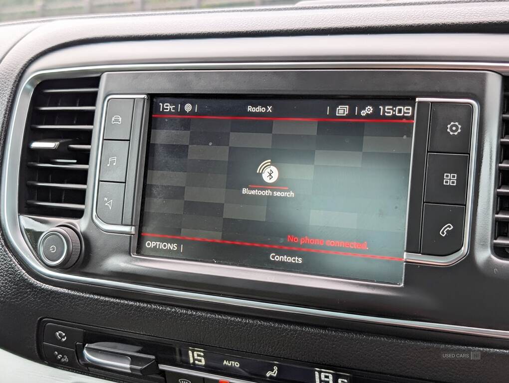 Car Thumbnail 37