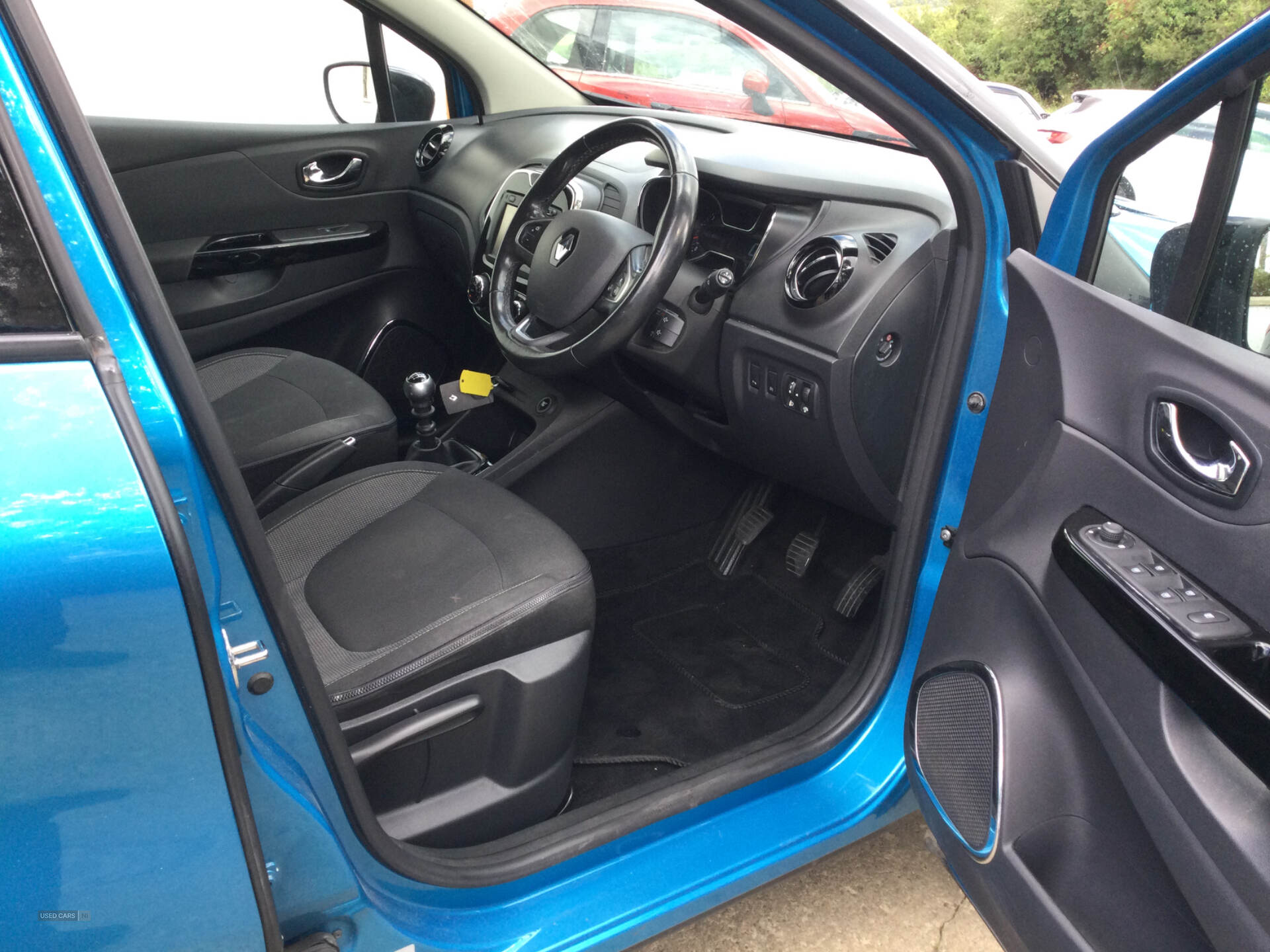 Renault Captur DIESEL HATCHBACK in Derry / Londonderry
