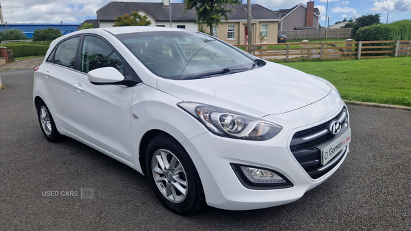 Hyundai i30 1.6 CRDI SE BLUE DRIVE in Down