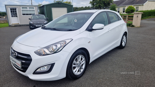 Hyundai i30 1.6 CRDI SE BLUE DRIVE in Down