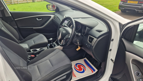 Hyundai i30 1.6 CRDI SE BLUE DRIVE in Down