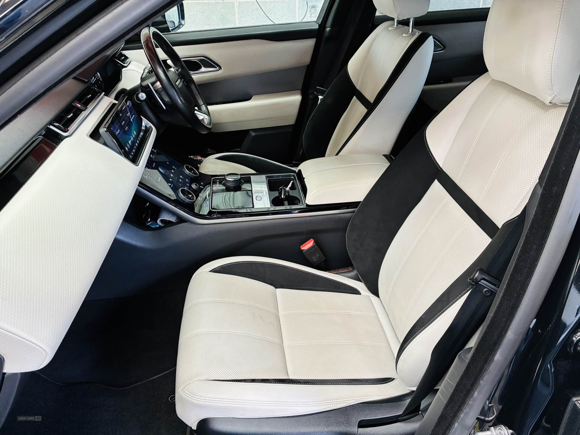 Land Rover Range Rover Velar DIESEL ESTATE in Antrim
