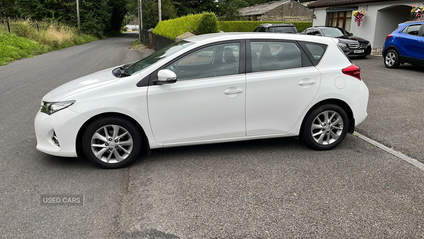 Toyota Auris DIESEL HATCHBACK in Fermanagh