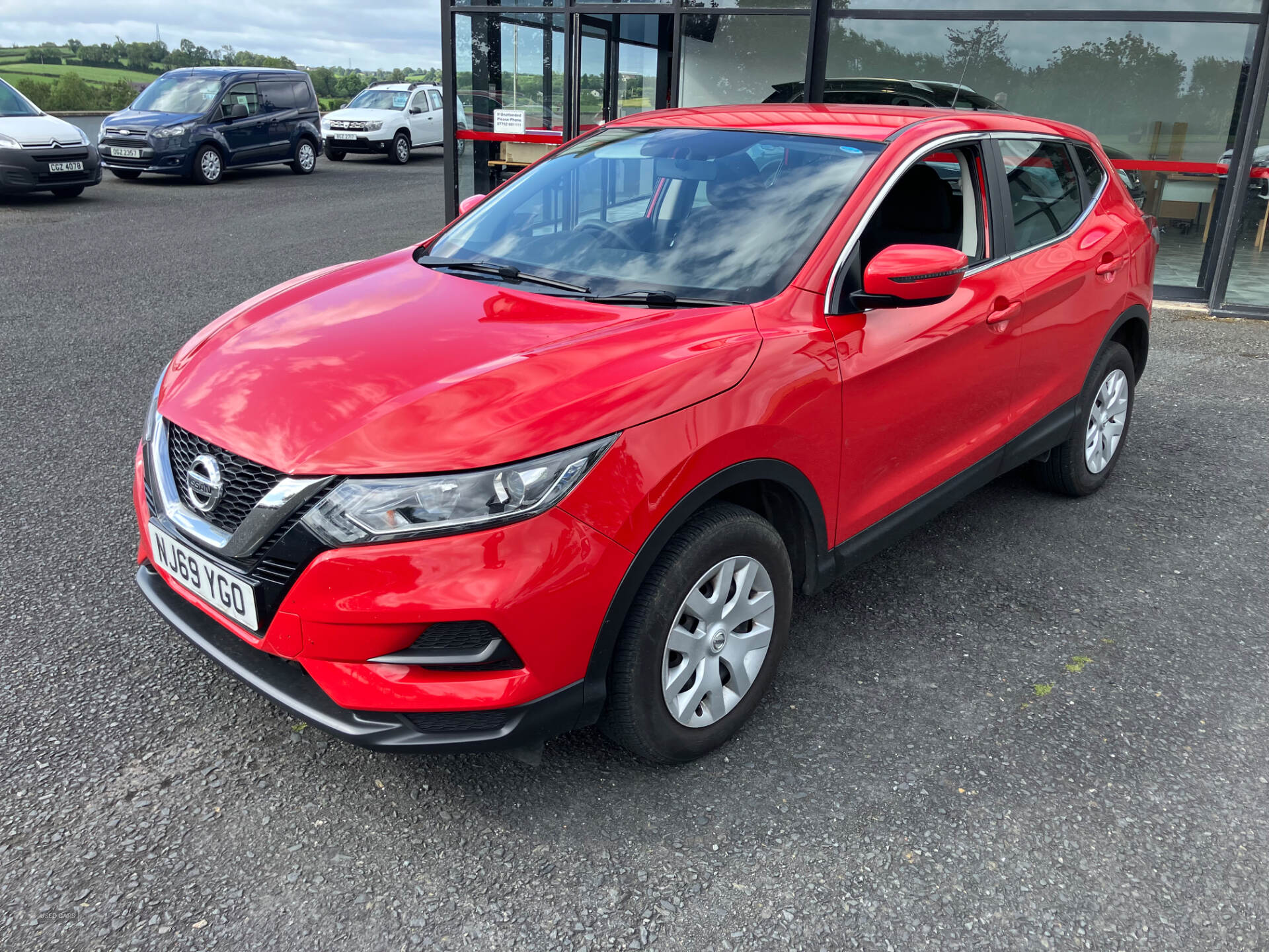 Nissan Qashqai HATCHBACK in Armagh